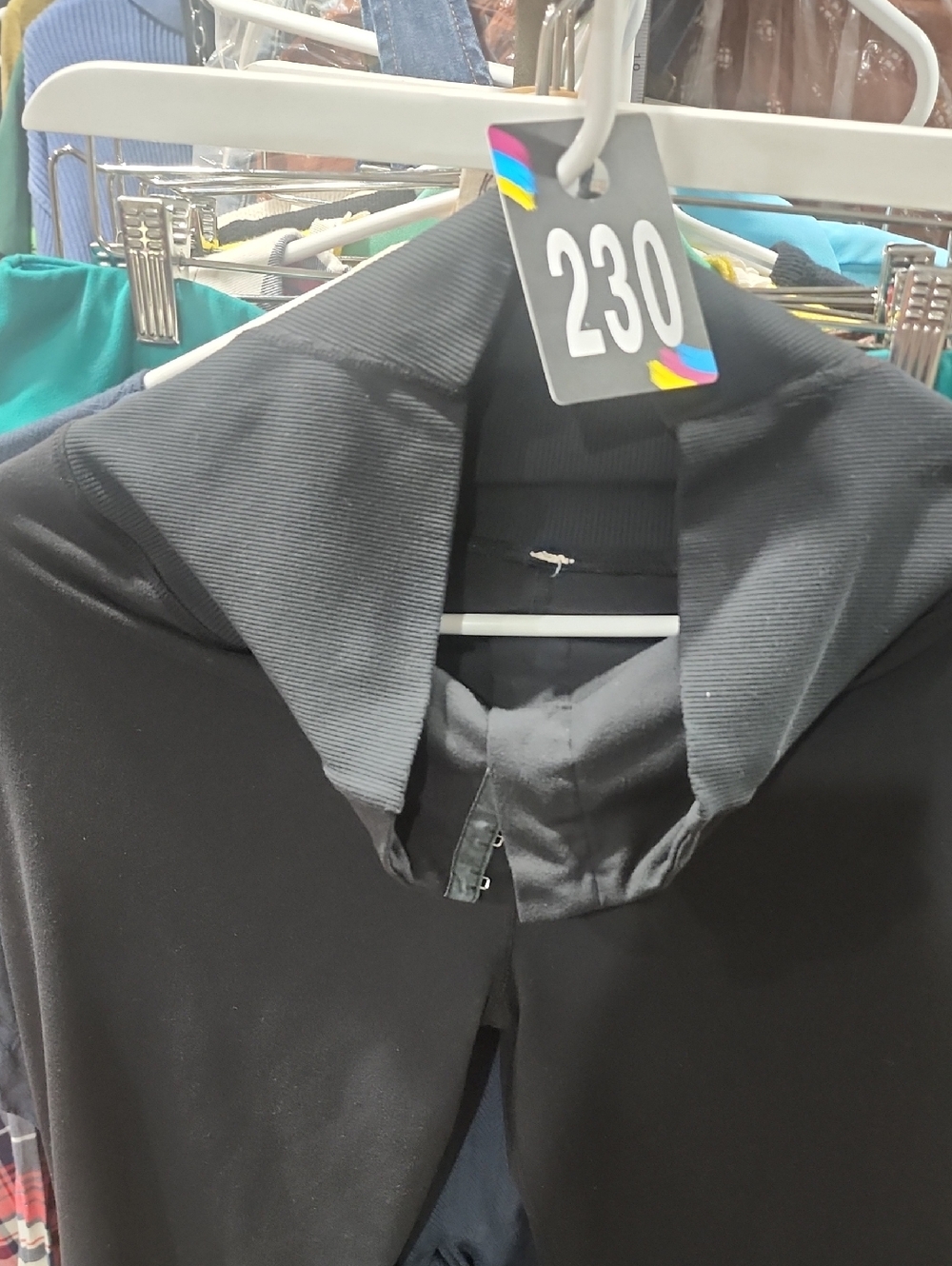 230